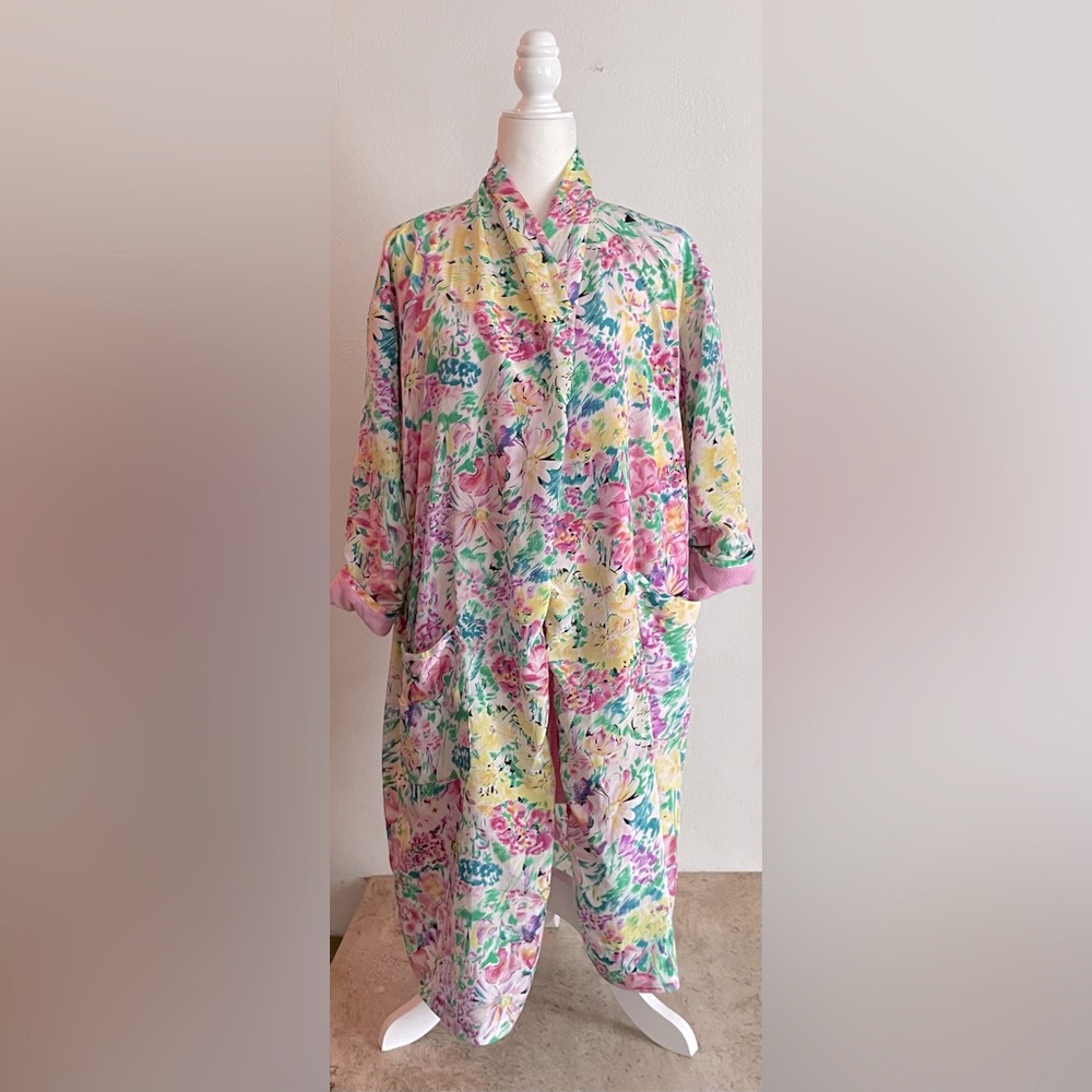 Victoria’s Secret Vintage Gold Stitch Label Floral Terrycloth Lined Robe